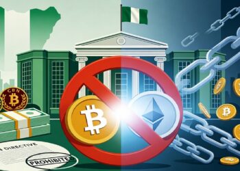 Edificio del banco central de Nigeria con dinero y un documento marcado como prohibido frente a un símbolo de veto sobre Bitcoin y Ethereum, acompañado de cadenas y elementos digitales.