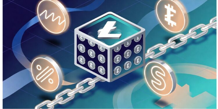 Cubo con símbolos de criptomonedas y logo de Litecoin rodeado de monedas digitales brillantes y una cadena metálica, sobre fondo azul tecnológico que evoca redes blockchain.