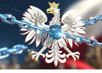 Águila blanca coronada con alas extendidas atravesada por cadena azul metálica unida a cubo luminoso central, sobre fondo difuminado en tonos rojo y blanco que evoca identidad nacional.
