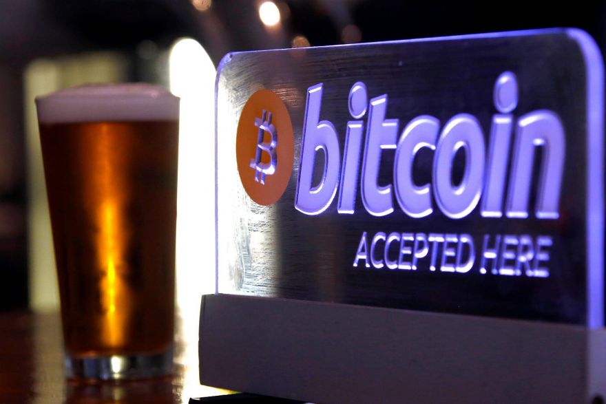 Deloitte-pagos-Bitcoin-restaurante