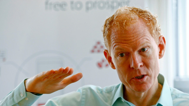 Johann Gevers, founder and CEO of Monetas, gestures during an interview with Reuters in Zug, Switzerland, August 30, 2016.

- 30.08.2016

For commercial usage or advertising you have to contact ullstein bild prior to usage. | It is in the duty of the user of the image to clear prior to usage if any Third Party rights preclude the intended use.
Released for Countries: Germany, Austria, Switzerland