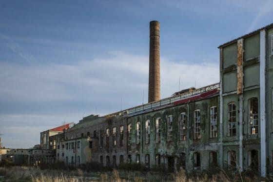 Empresa de minería de Bitcoin busca revivir un pueblo abandonado de Canadá