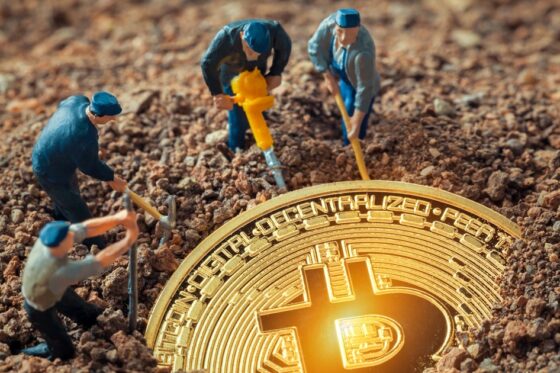 La descentralización de la minería en Bitcoin llega naturalmente