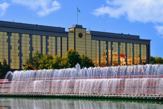 Uzbekistán legaliza las casas de cambio de criptomonedas a nivel nacional