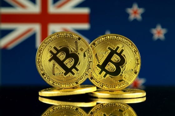 Promocionan supuesta criptoinversión con imagen de la primera ministra de Nueva Zelanda