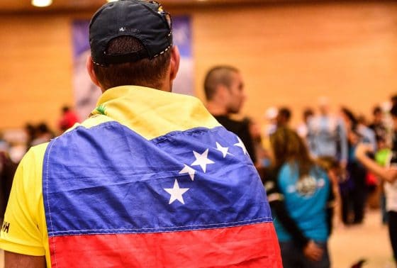 Venezolanos en Argentina eligen Bitcoin para enviar remesas a su país