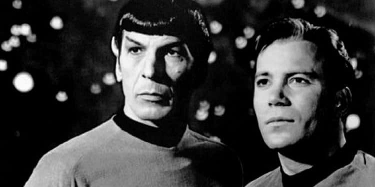 Stark trek autenticación