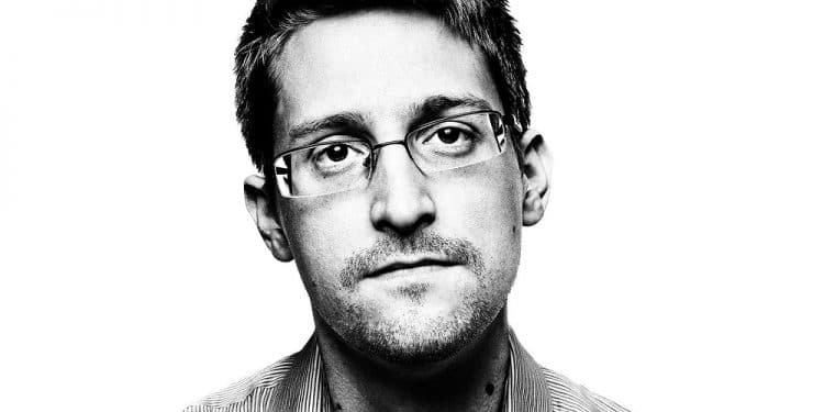 Edward Snowden Libertad de Bitcoin