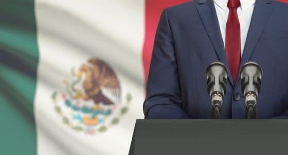 Políticos mexicanos están lejos de acertar sobre “expertos” en criptomonedas