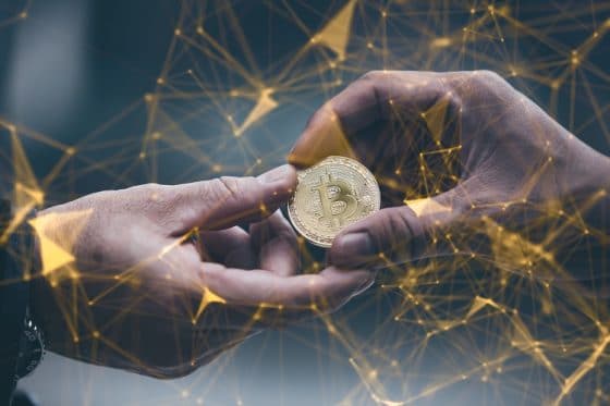 Crean dispositivo para pagos con Bitcoin sin conexión, inspirado en el caso venezolano