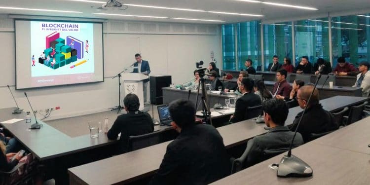 Bogotá blockchains universidades
