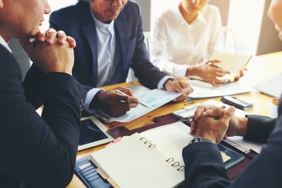 State Street reconsidera su plan de crear una plataforma blockchain