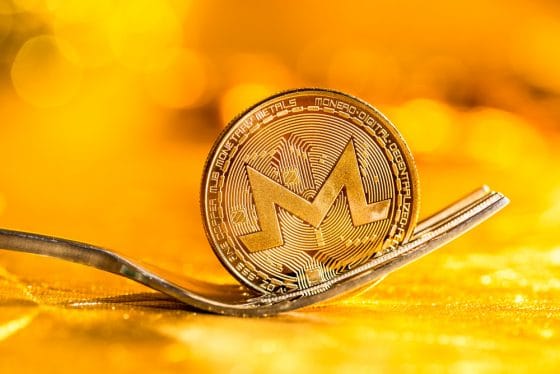 Monero ejecutó nueva bifurcación dura y el hashrate de la red se disparó