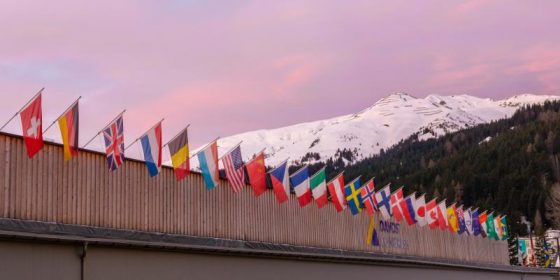 Foro Económico Mundial crea consorcio para estudiar gobernanza de las criptomonedas