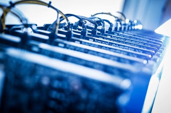 Salida de mineros obsoletos podría impulsar el precio de bitcoin, según estudio