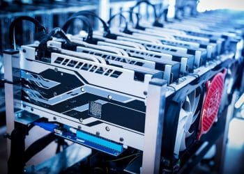 Los costos de mantenimiento de equipos de minería de bitcoin han ido en aumento. Fuente: photocreo/elements.envato.com