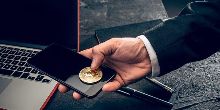 Según la CFTC para que haya entrega real la parte oferente no debe tener  ningún control sobre el activo luego de la transacción. Fuente: master1305/elements.envato.com