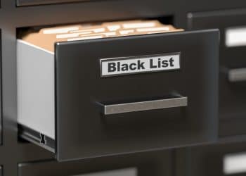 Algunos mineros de Bitcoin evitan transacciones ligadas a la lista negra de la OFAC. Imagen destacada por vchalup/stock.adobe.com
