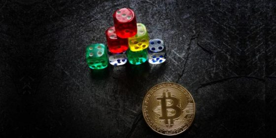 Banco Itaú despide a gerente que promocionaba supuesto esquema piramidal con bitcoin