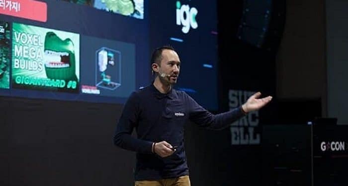El directivo de la BGA considera que hay que desmitificar la complejidad de blockchain. Cortesía: Sebastien Borget.
