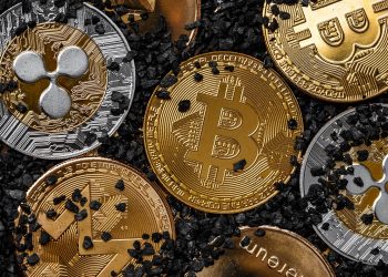 La demanda de servicios financieros con criptomonedas se ha elevado recientemente. Fuente: grafvision/elements.envato.com