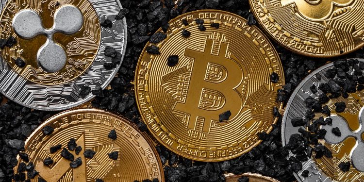 La demanda de servicios financieros con criptomonedas se ha elevado recientemente. Fuente: grafvision/elements.envato.com
