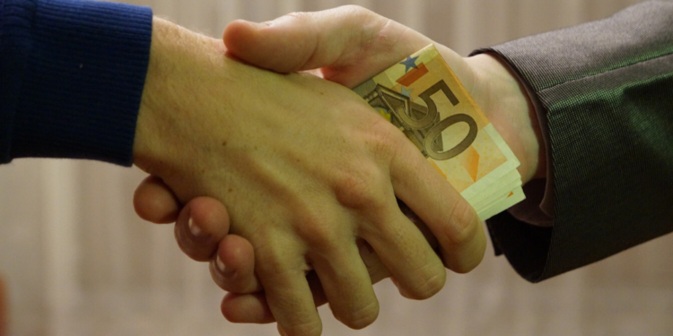 oráculos DeFi corrupción riesgo