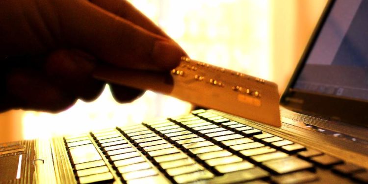 visa fold tarjeta débito bitcoin