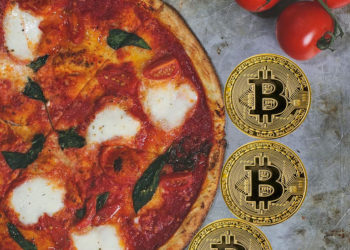 Pizza rodeada de bitcoins. Fuente: piqsels.com y elements.evanto.com