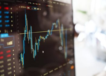 Gráfico con datos financieros. Imagen de Pexels/pixabay.com