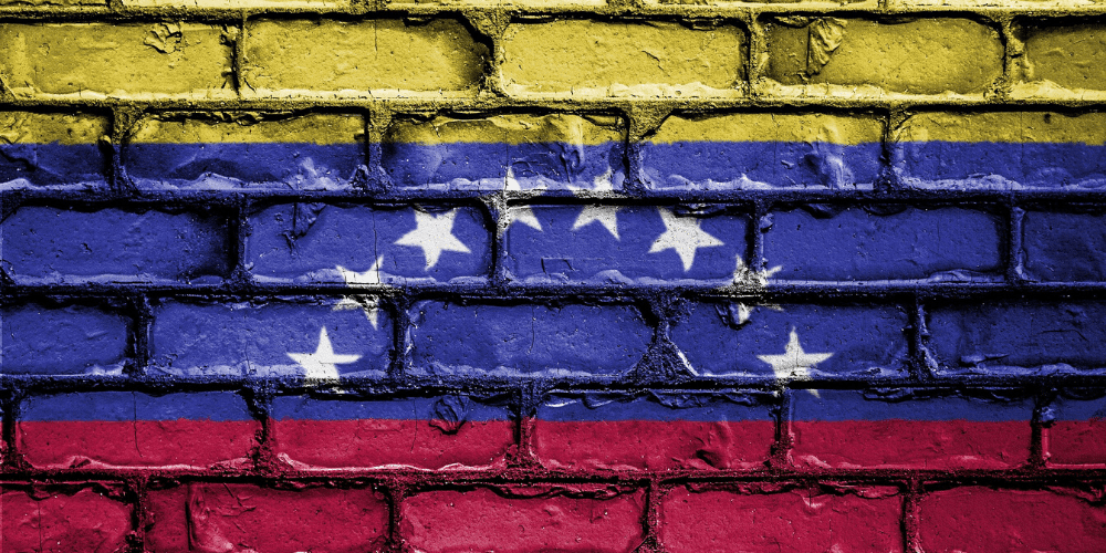 Pared con la bandera de Venezuela. Fuente: David_Peterson/ Pixabay.com