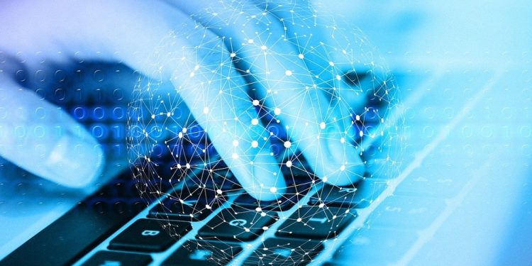 Teclado y red blockchain. Imagen: Gerd Altmann/pixabay.com