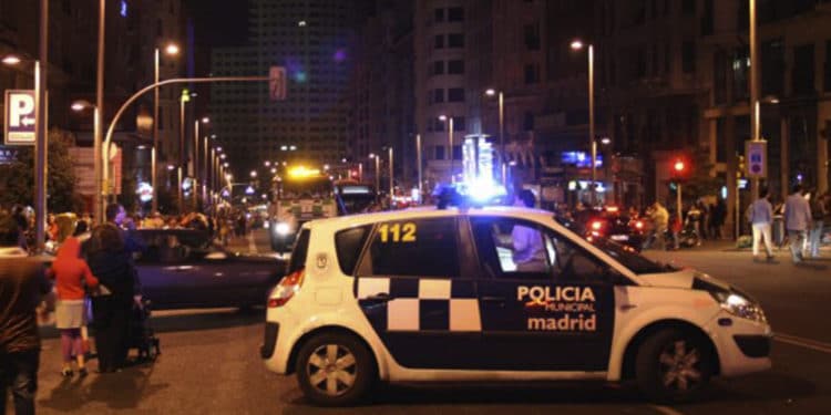 policia-coche