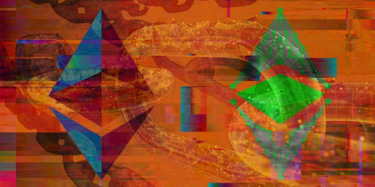 Logos de Ethereum y Ethereum classic sobre blockchain con error. Composición por CriptoNoticias. Ethereum Classic / wikipedia.org; Ethereum / wikimedia.org; iLexx / elements.envato.com; @GarryKillian / Freepík.com.
