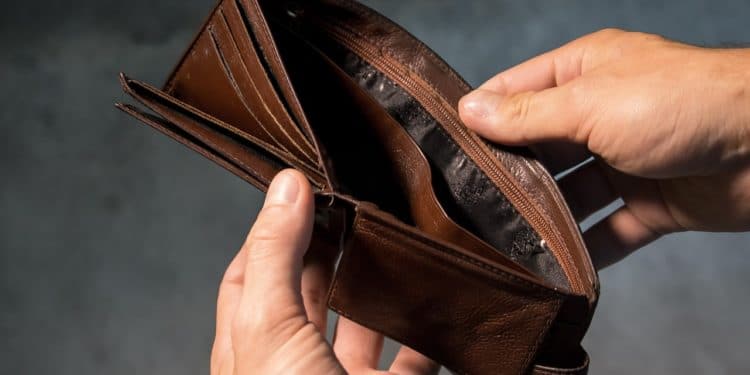 cred uphold bancarrota bitcoin prestamos
