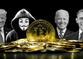 Moneda de Bitcoin con Donald Trump, Satoshi Nakamoto, Joe Biden y Barak Obama en el fondo. Composición por CriptoNoticias. Pete Souza / wikipedia.org; The White House / wikipedia.org; geralt / Pixabay.com; White House / wikipedia.org; anankkml / elements.envato.com