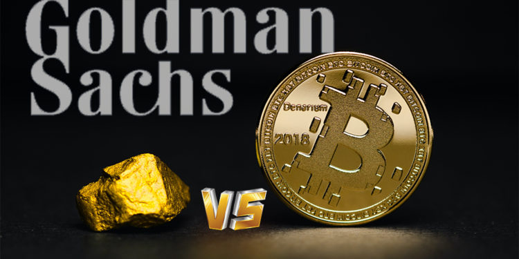 Pieza de oro junto a moneda de Bitcoin con logo de Goldman Sachs en el fondo. Composición por CriptoNoticias. freepik / freepik.com; Goldman Sachs / wikipedia.org; Aleksi Räisä / unsplash.com.