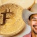 Jimmy Song frente a monedas de Bitcoin. Composición por CriptoNoticias. Jimmy Song / twitter.com; Sonyachny / elements.envato.com