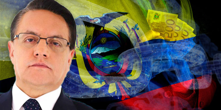 Fernando Villavicencio frente a bandera de Ecuador con blockchain superpuesta y hombre corrupto en el fondo. Composición por CriptoNoticias. Fernando Villavicencio
 / twitter.com; iLexx / elements.envato.com: wirestock / freepik.com: Gajus-Images / elements.envato.com.