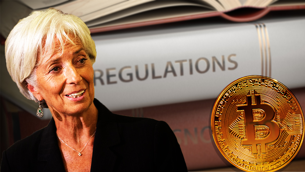 Christine Lagarde junto a moneda de Bitcoin con libros de regulaciones en el fondo. Composición por CriptoNoticias. ESchweitzer / elements.envato.com; Britannica / britannica.com; maxxyustas / elements.envato.com.