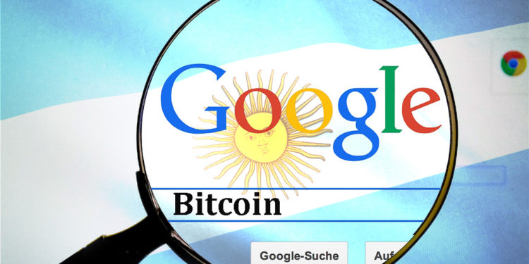 Buscar palabra Bitcoin en google con lupa y bandera de Argentina superpuesta. Composición por CriptoNoticias. Hebi B. / Pixabay.com; wirestock / freepik.com
