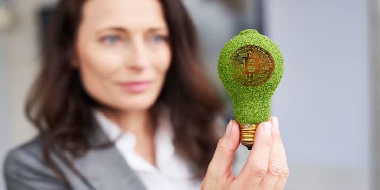 Concepto de energía removable y bitcoin. Composición por CriptoNoticias Fuentes:  gpointstudio  /  elements.envato.com  ; 
 pngegg /  pngegg.com .