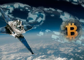 Vista del planeta tierra desde el espacio, satélite, blockchain y bitcoin en órbita.