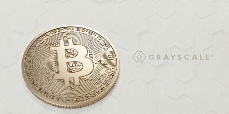 Bitcoin y logo de Grayscale sobre fondo de patrón hexagonal.