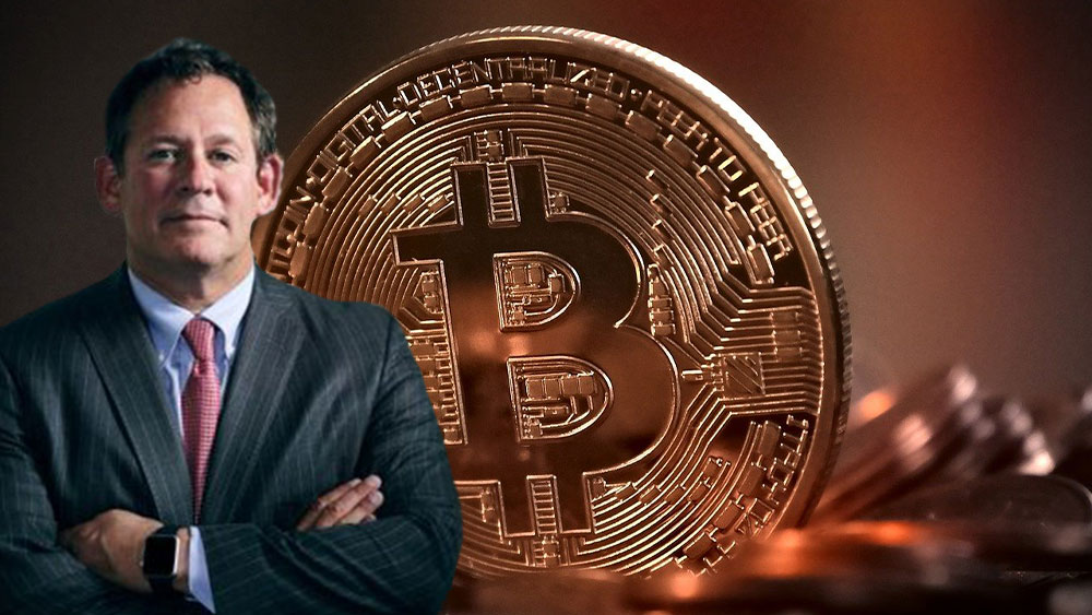 Rick Rieder con bitcoin detrpas.