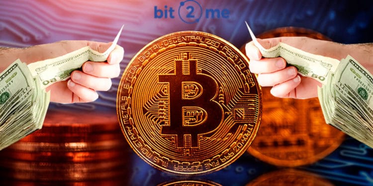 Bitcoin con manos ofreciendo dólares y logo de Bit2me.