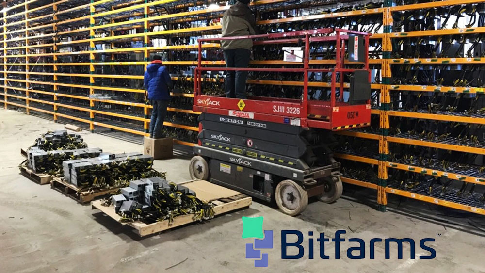 Granja de bitcoin con logo de Bitfarms.