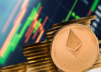 La apreciación de ether no se detiene y ya casi llega a los USD 4.000, tras dos semanas de crecimiento. Composición por CriptoNoticias. elements.envato.com; macondoso / elements.envato.com; duallogic / elements.envato.com.