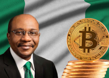 Bandera de Nigeria de fondo con bitcoins y Godwin Emefiele.