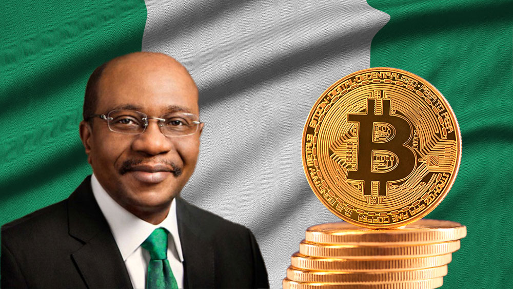 Bandera de Nigeria de fondo con bitcoins y Godwin Emefiele.